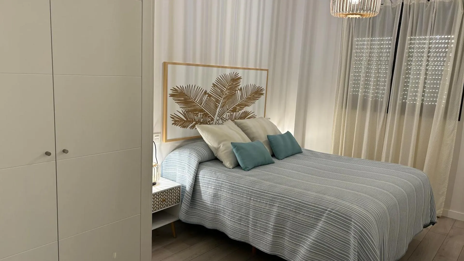 Valleniza Beach Loft Almayate Alto 0*,